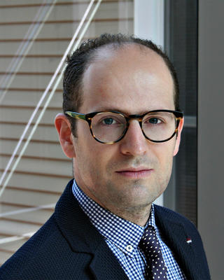 Headshot of Josh Kertzer.