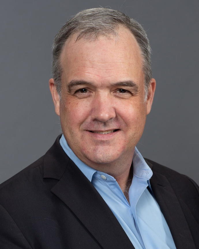 Headshot of Daniel Carpenter.